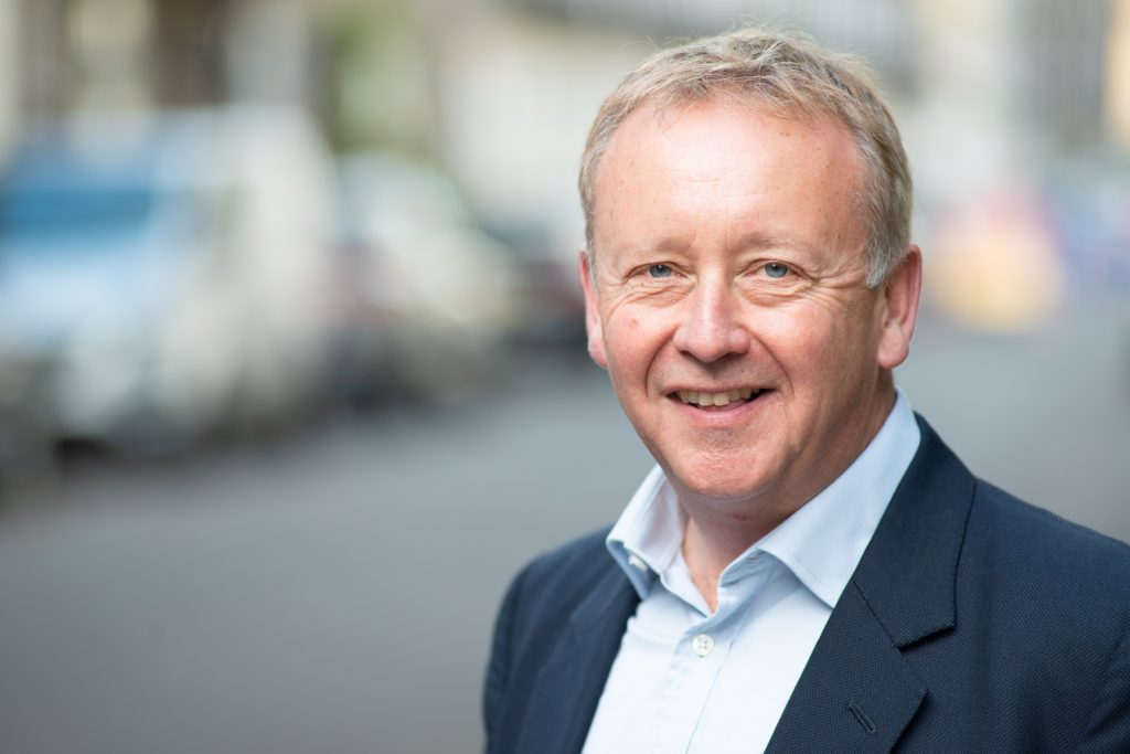 Antony Fraser
